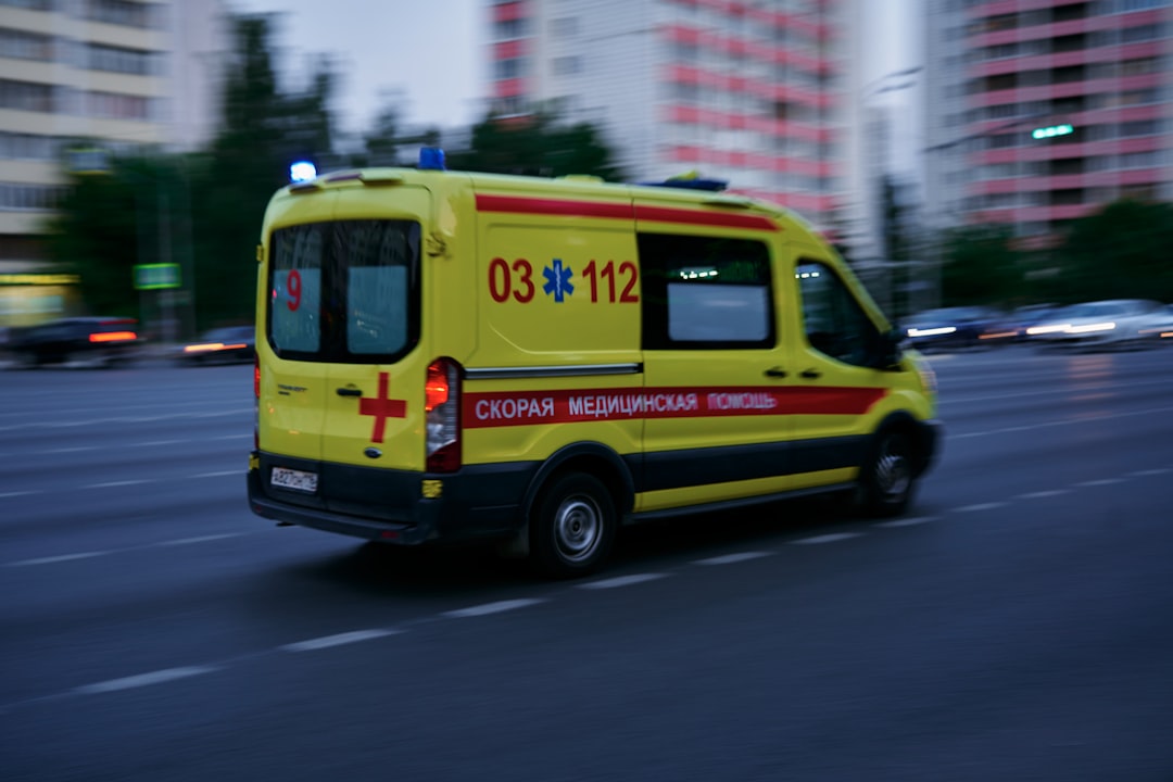formation ambulance : apprenez les techniques essentielles pour assurer les premiers secours et le transport sécurisé des patients.